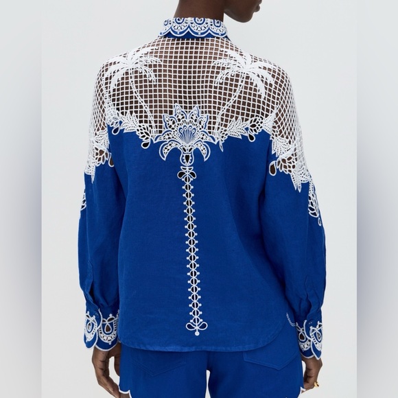 $350 FARM RIO Elegant Blue Embroidered Linen Shirt Medium New with tags - Picture 2 of 6